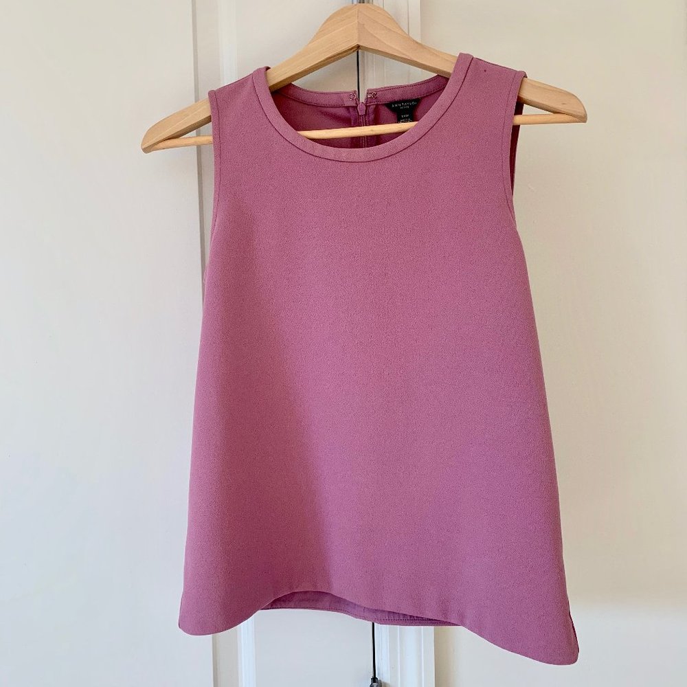 Ann Taylor Violet / Lavender Sleeveless Blouse